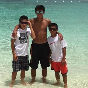 Meet your Posher, Thomas